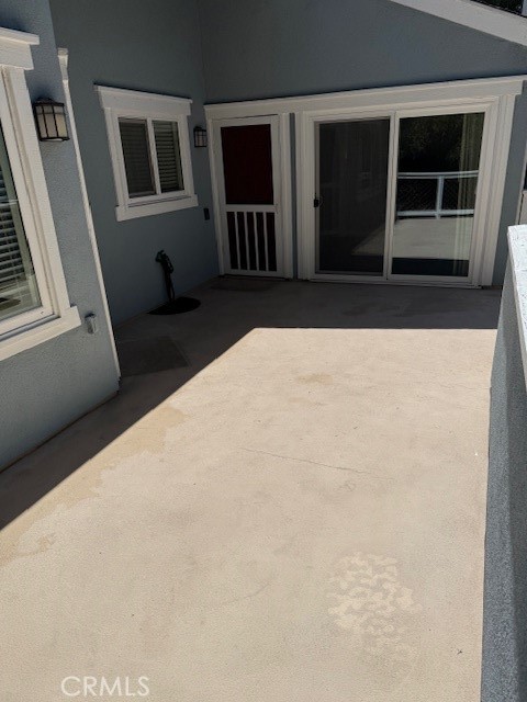 700 E Lake