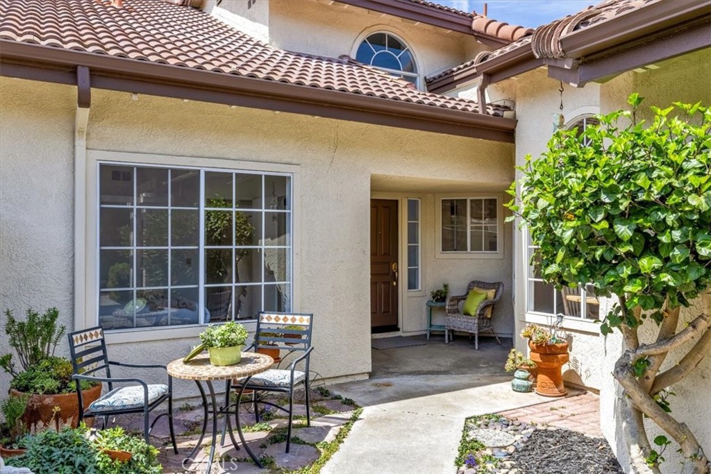 27367 Paseo Placentia