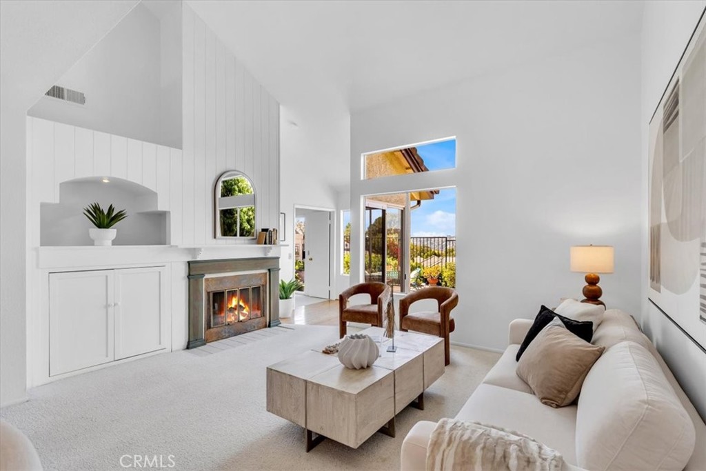 27367 Paseo Placentia