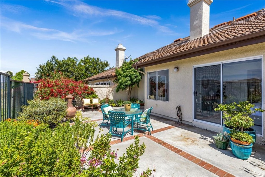 27367 Paseo Placentia