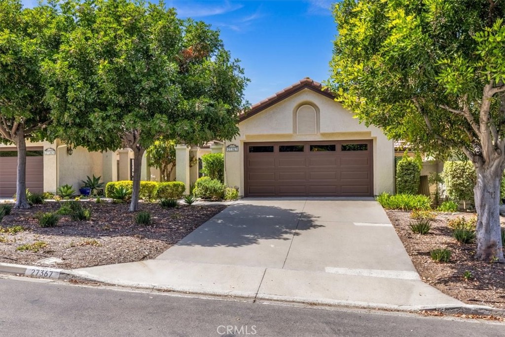 27367 Paseo Placentia