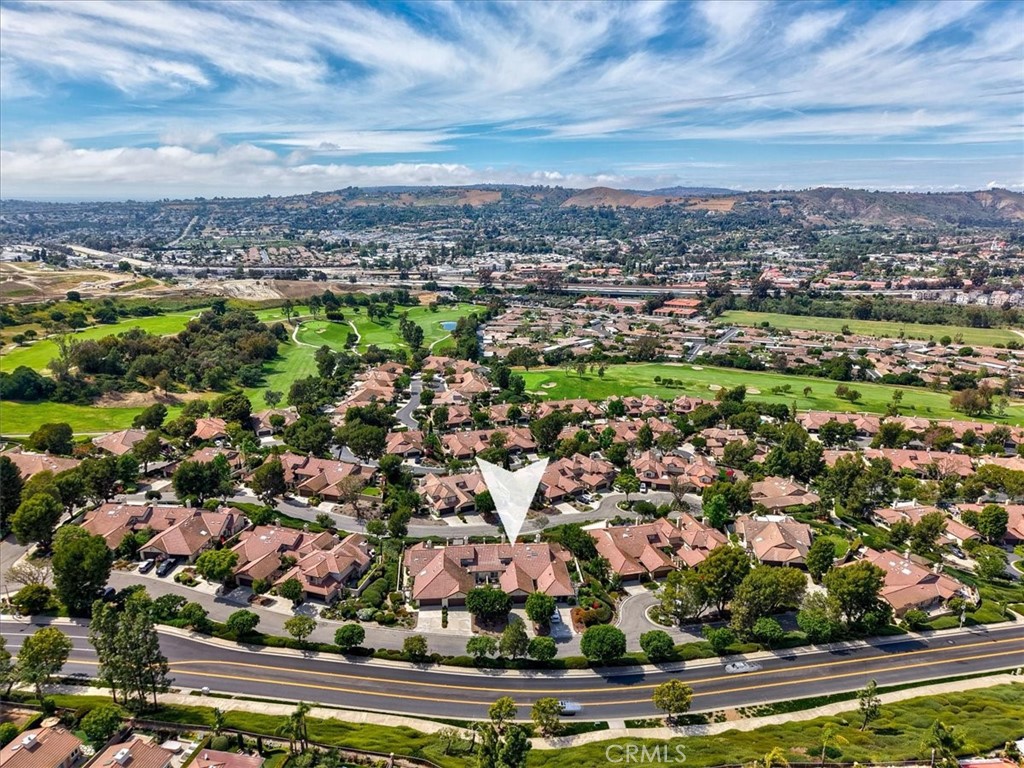 27367 Paseo Placentia