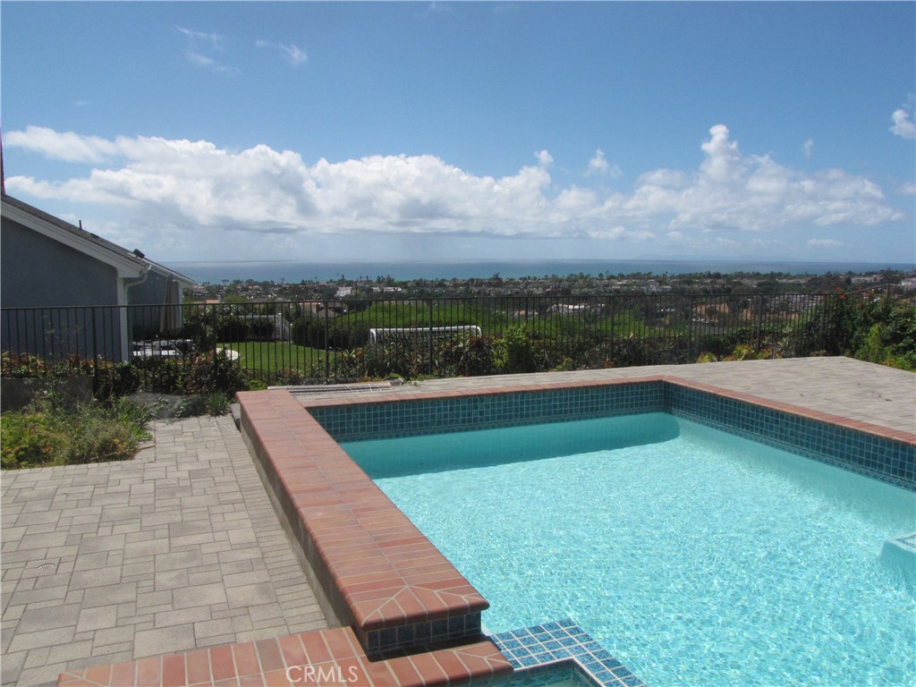 3009 Calle Frontera