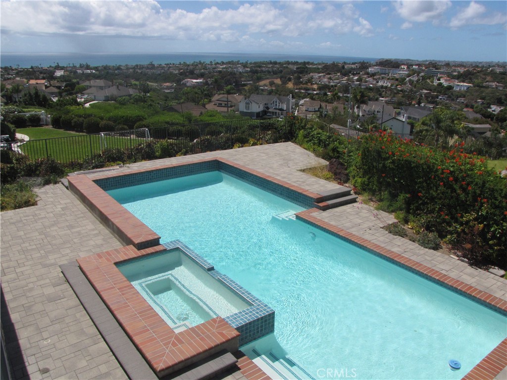 3009 Calle Frontera