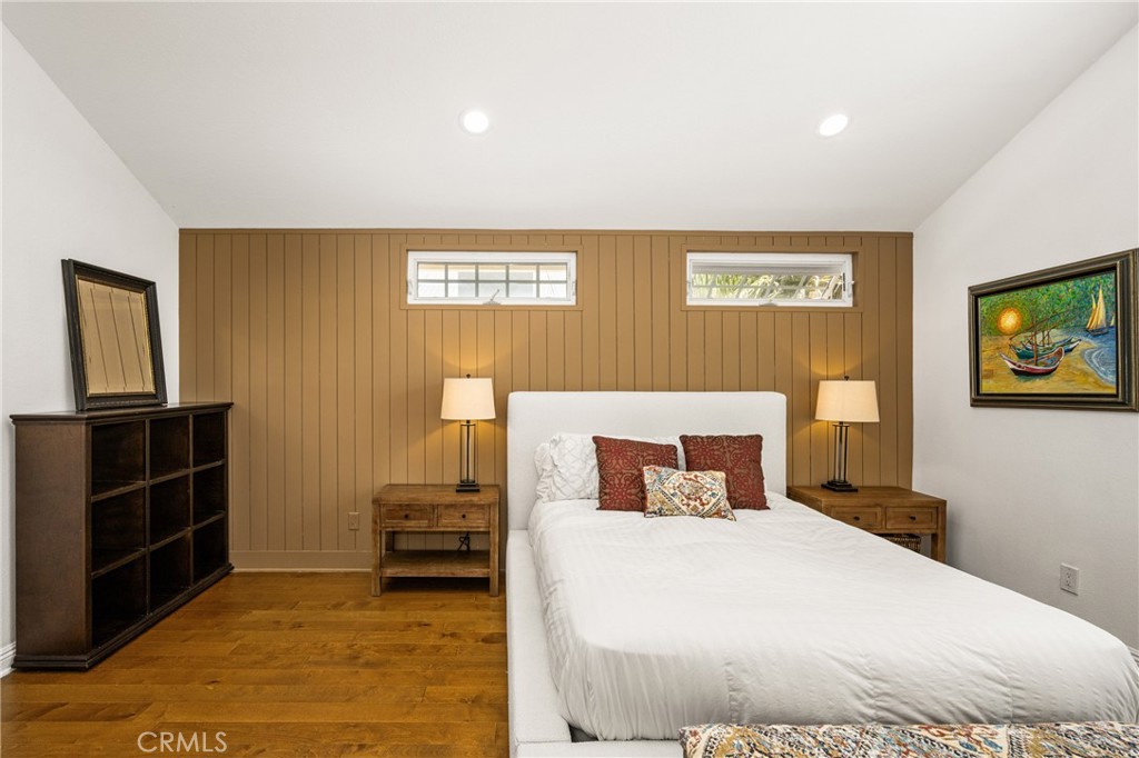 10 Whistling Isle