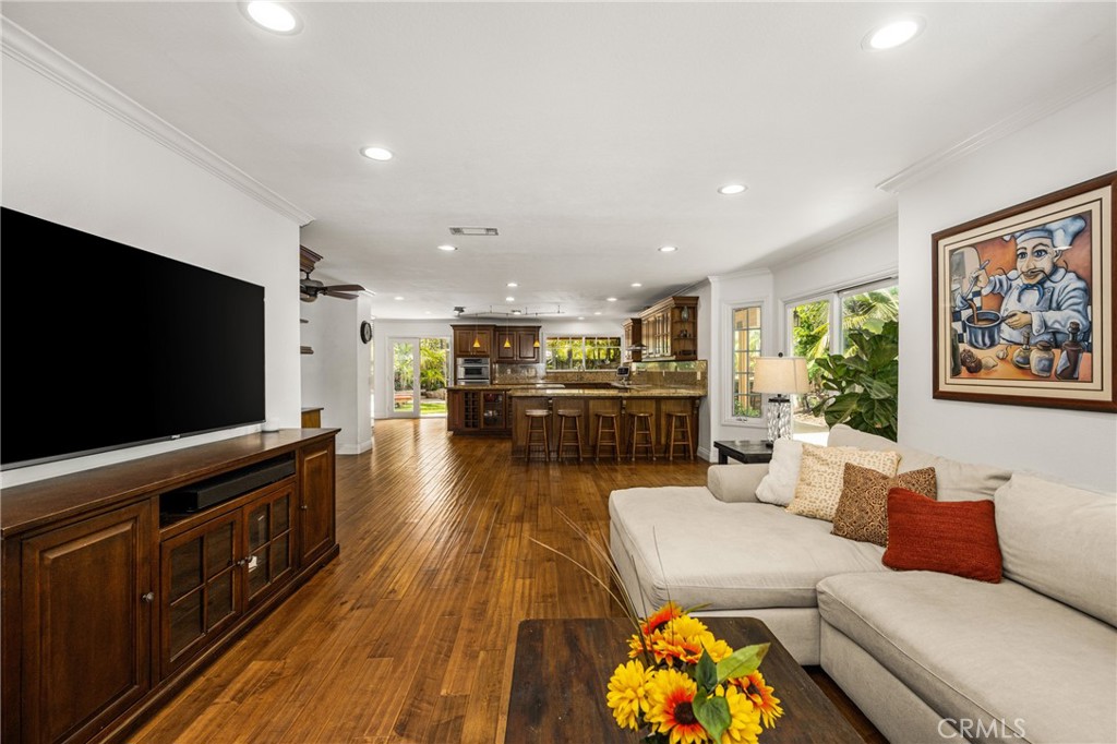 10 Whistling Isle