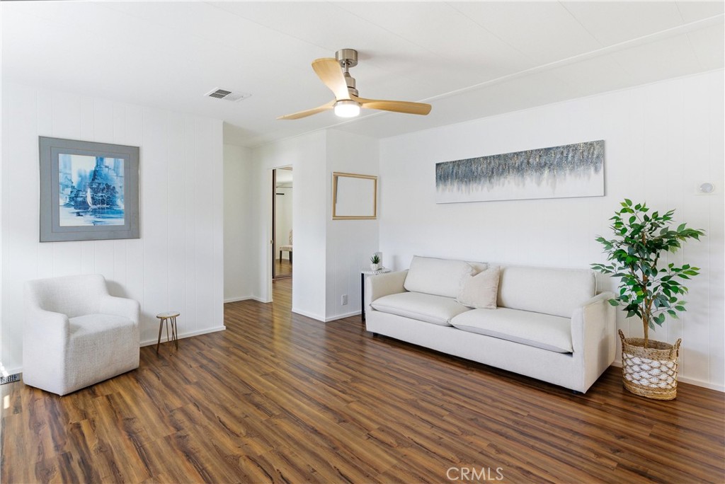5200 Irvine 109