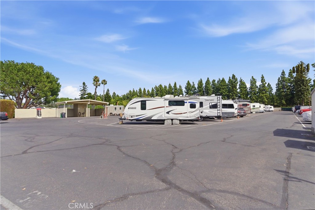 5200 Irvine 109