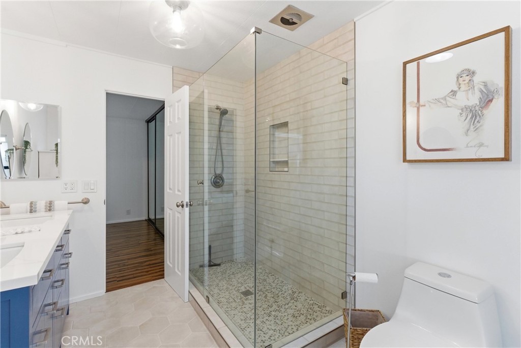 5200 Irvine 109