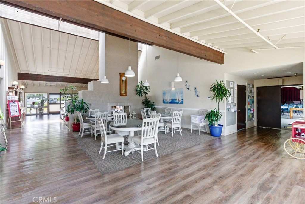 5200 Irvine 109