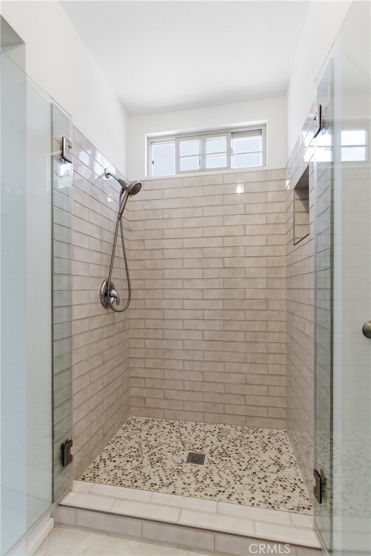 5200 Irvine 109