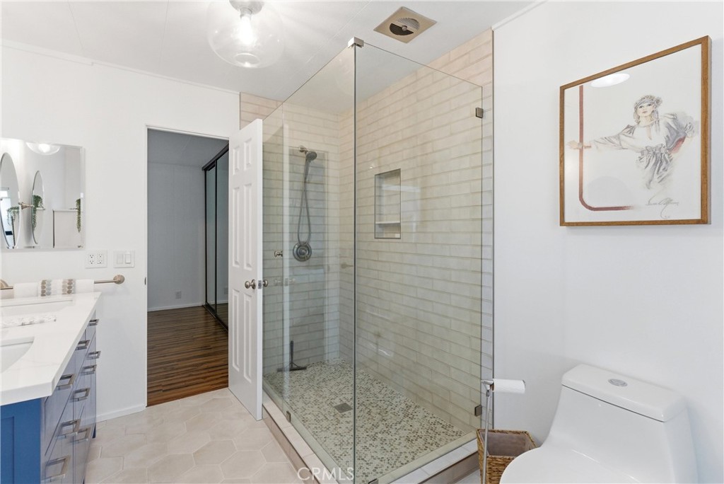 5200 Irvine 109