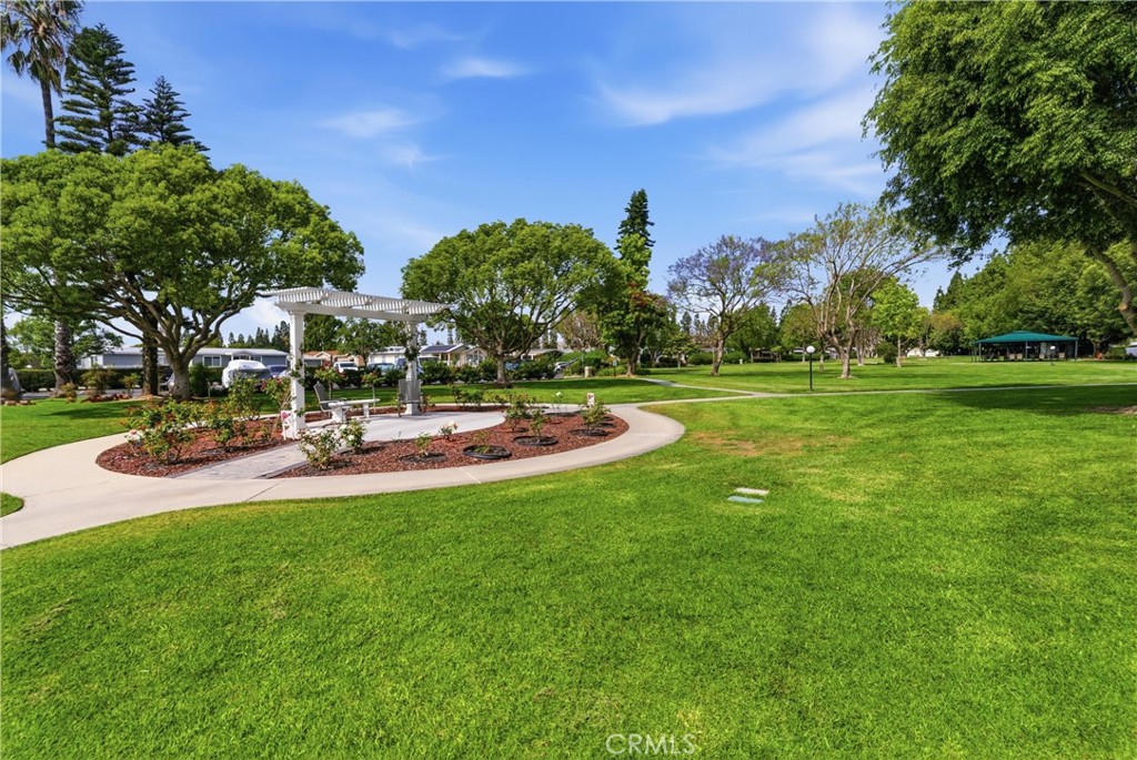 5200 Irvine 109