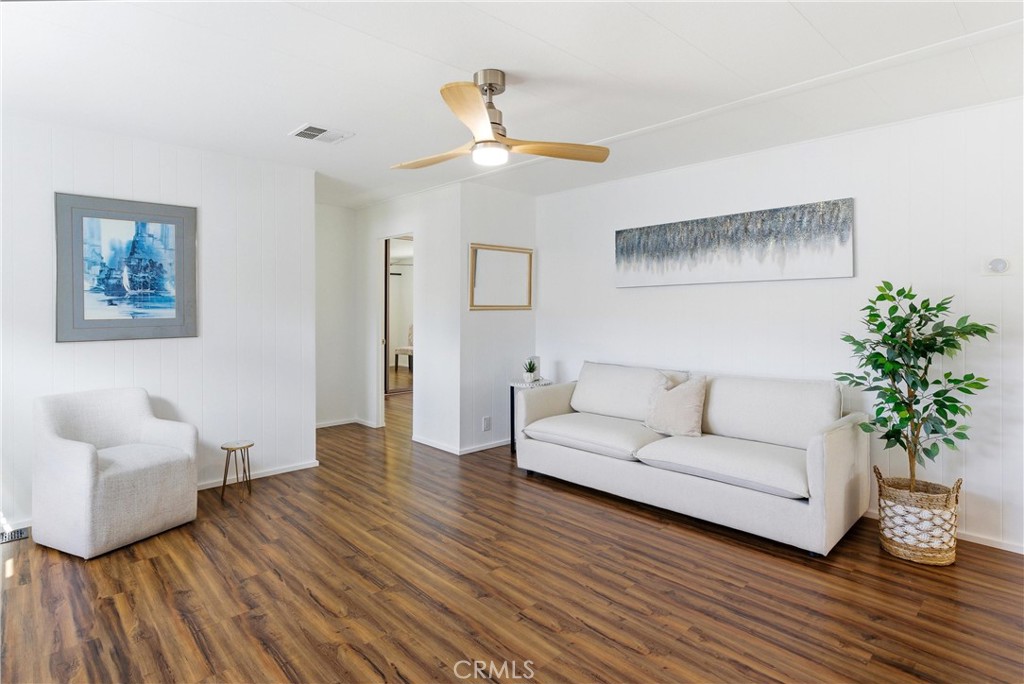 5200 Irvine 109