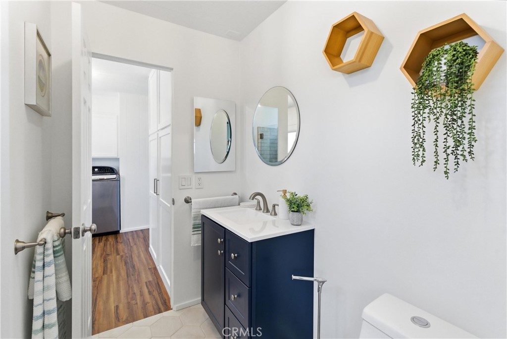 5200 Irvine 109