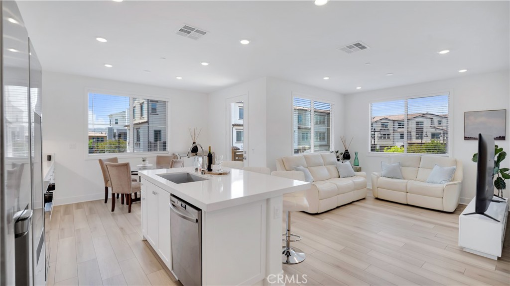 510 Bluegrass Way