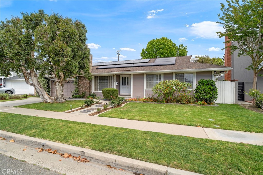 18856 Santa Mariana Street