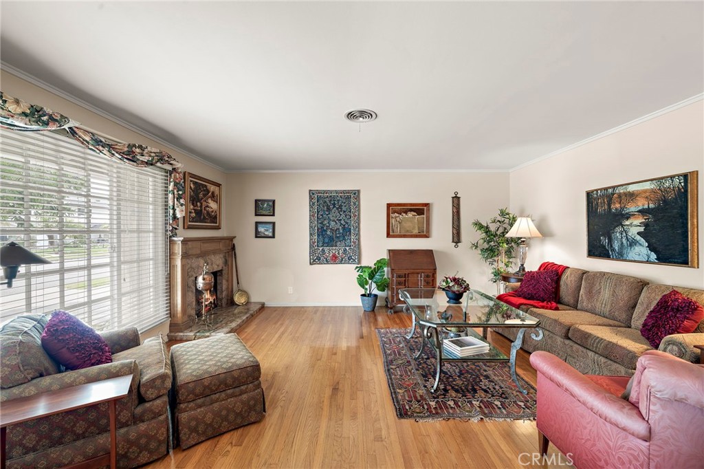 18856 Santa Mariana Street