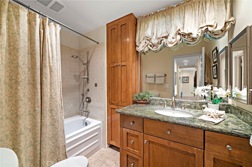 18856 Santa Mariana Street