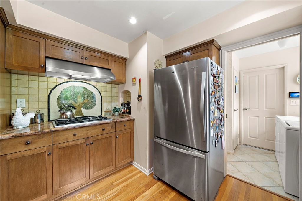 18856 Santa Mariana Street