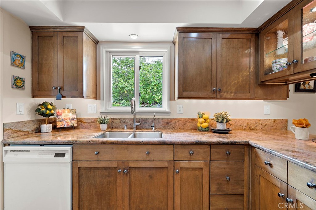 18856 Santa Mariana Street