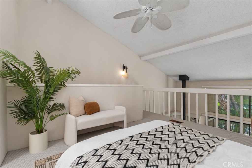 204 Pineview