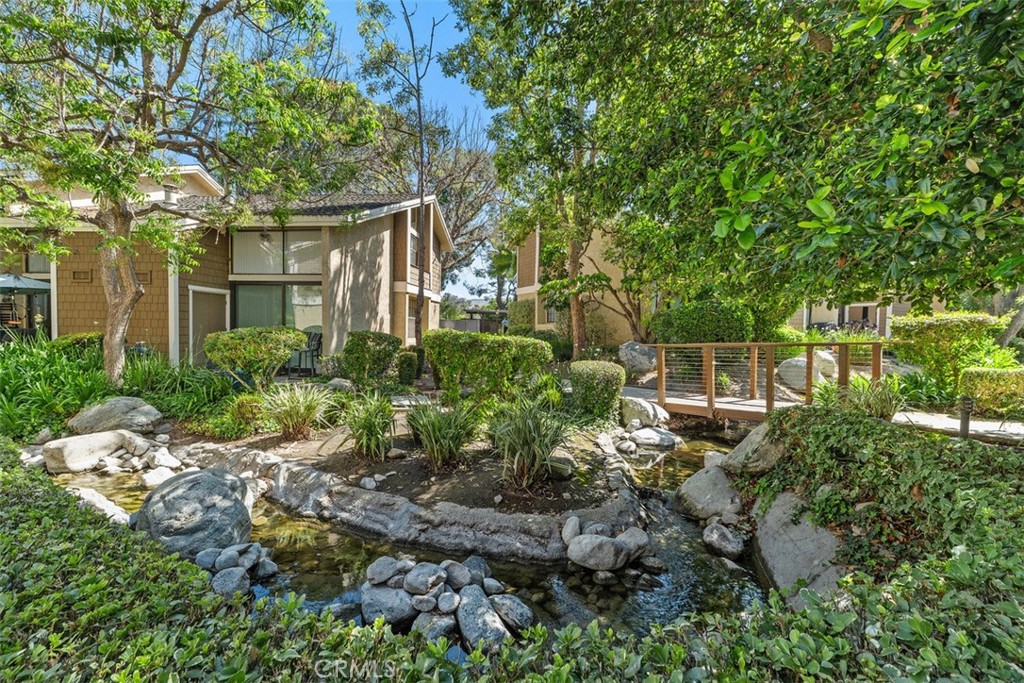 204 Pineview