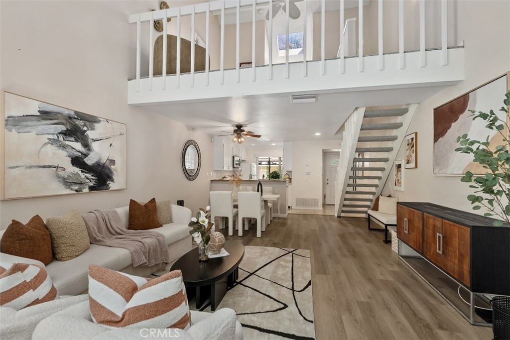 204 Pineview