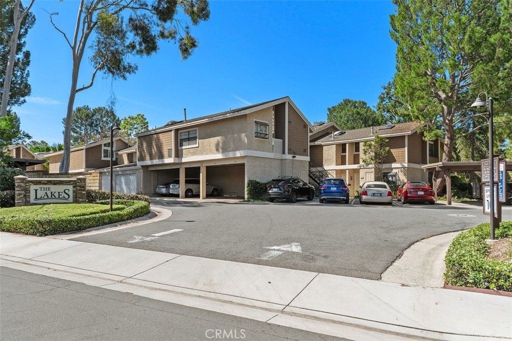204 Pineview