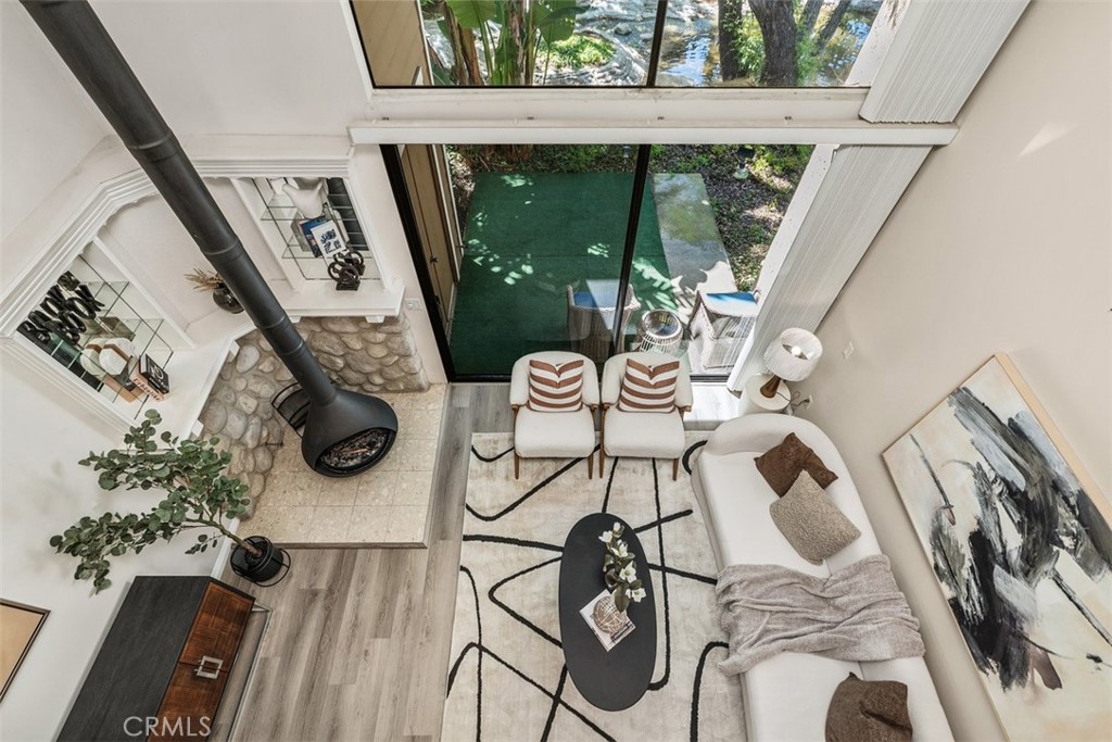 204 Pineview
