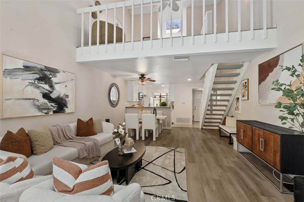 204 Pineview