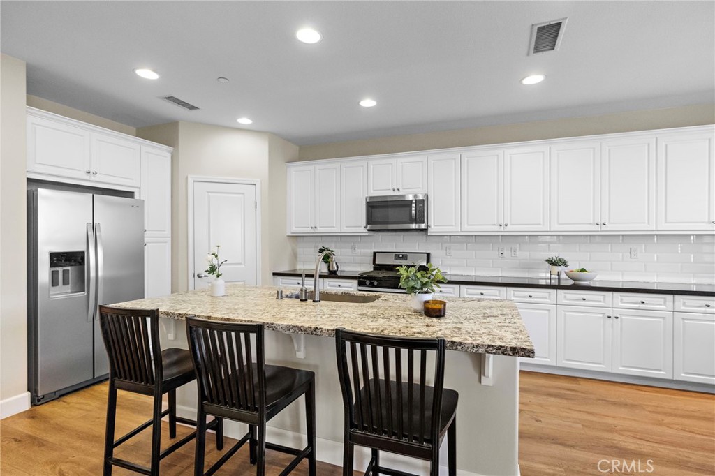 11514 Elderberry
