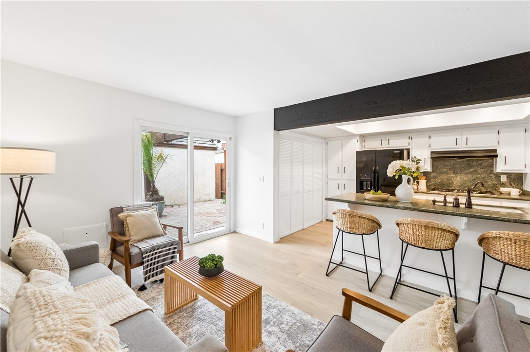 2007 Delaware Street