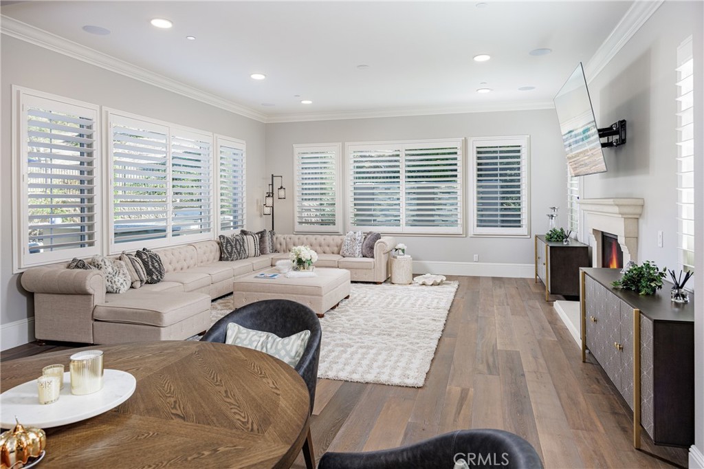 104 Shady Arbor