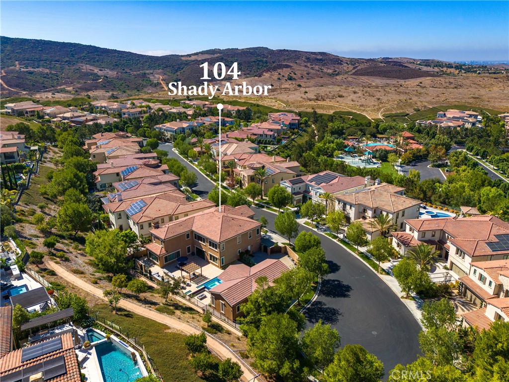 104 Shady Arbor