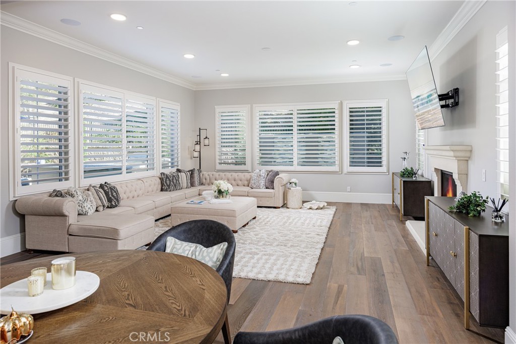 104 Shady Arbor