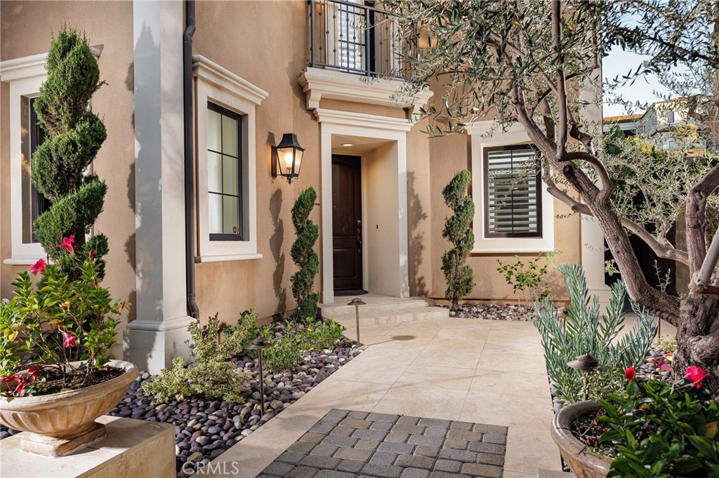 104 Shady Arbor