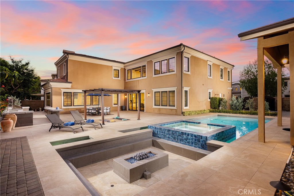 104 Shady Arbor