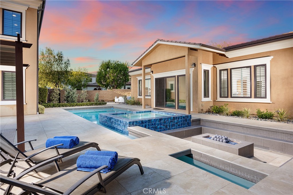104 Shady Arbor