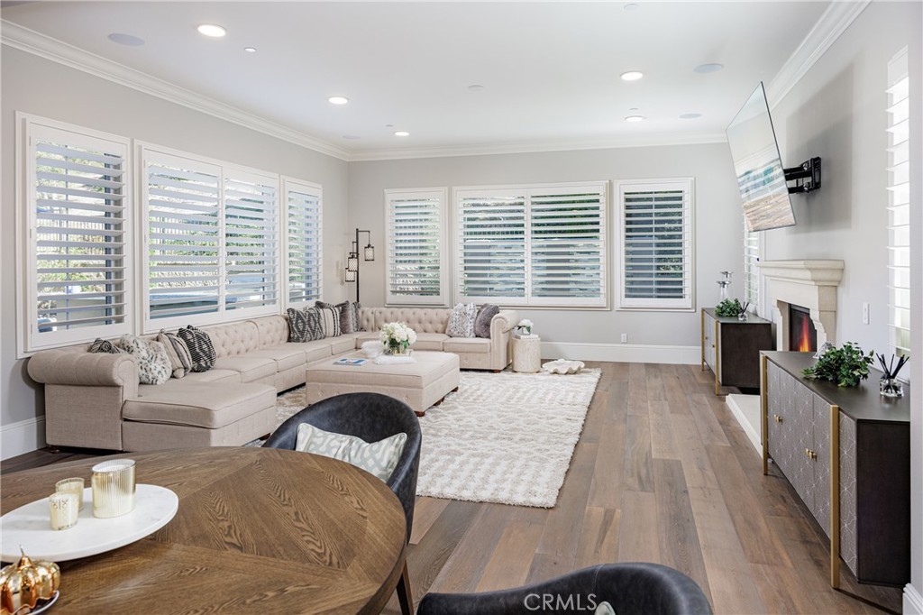 104 Shady Arbor