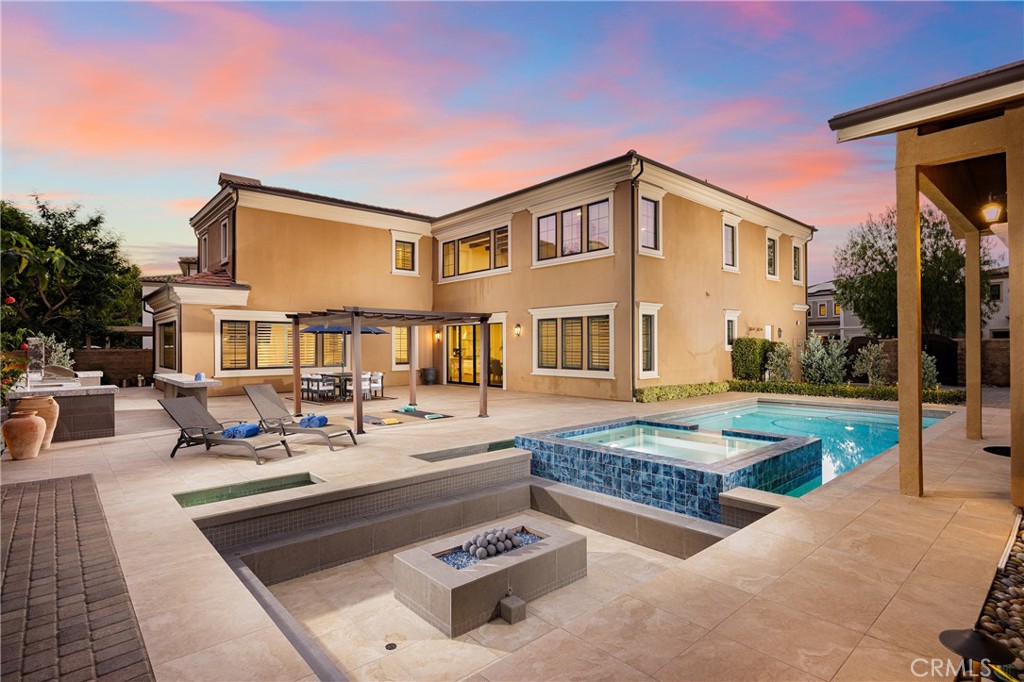 104 Shady Arbor