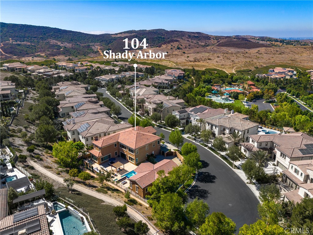 104 Shady Arbor