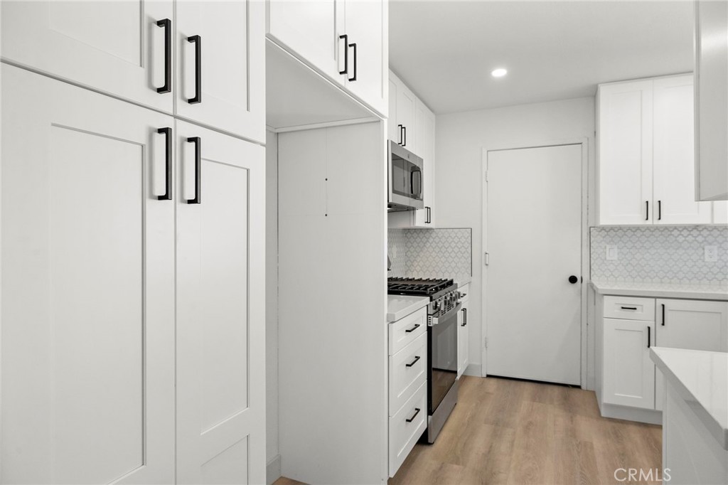 22311 Caminito Arroyo Seco