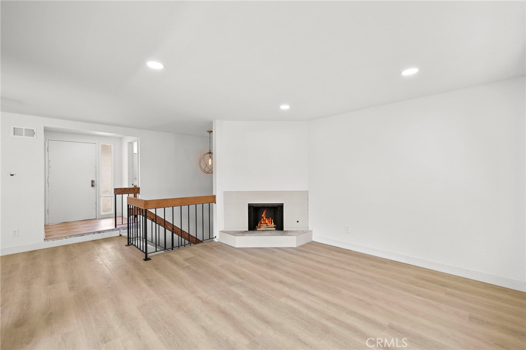 22311 Caminito Arroyo Seco