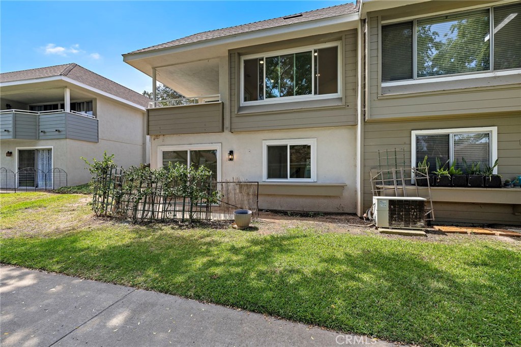 22311 Caminito Arroyo Seco