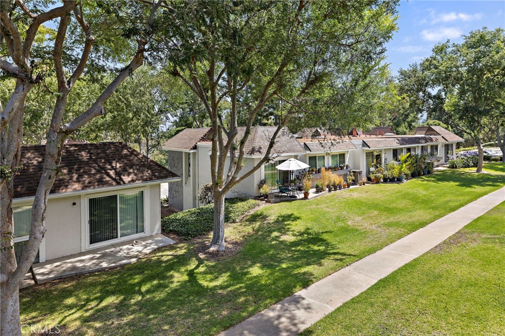 22311 Caminito Arroyo Seco