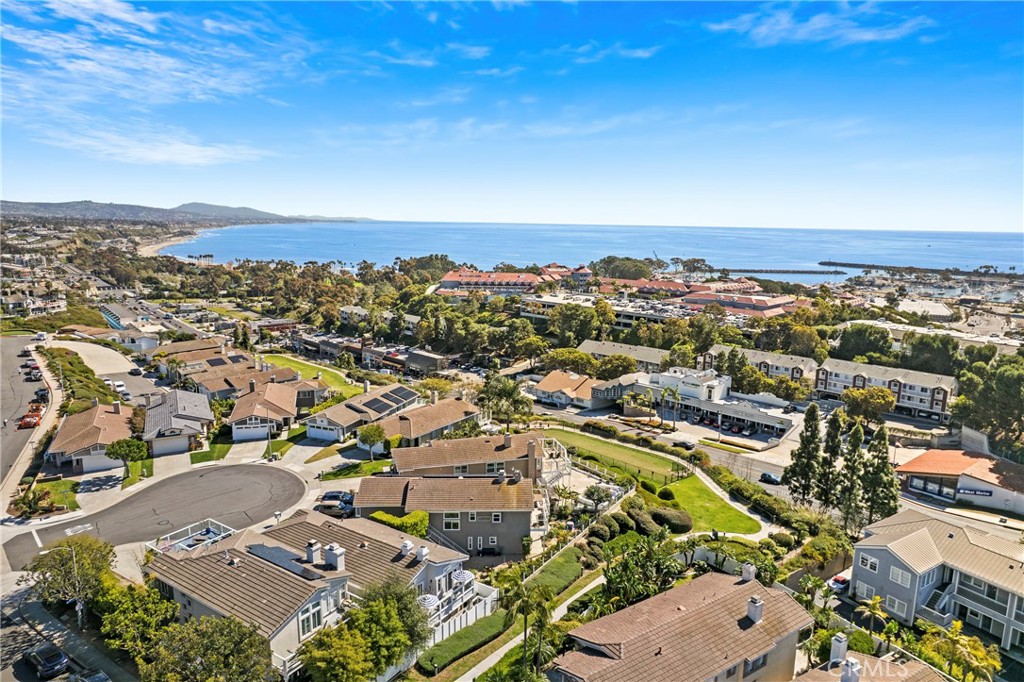 34125 Moongate Court