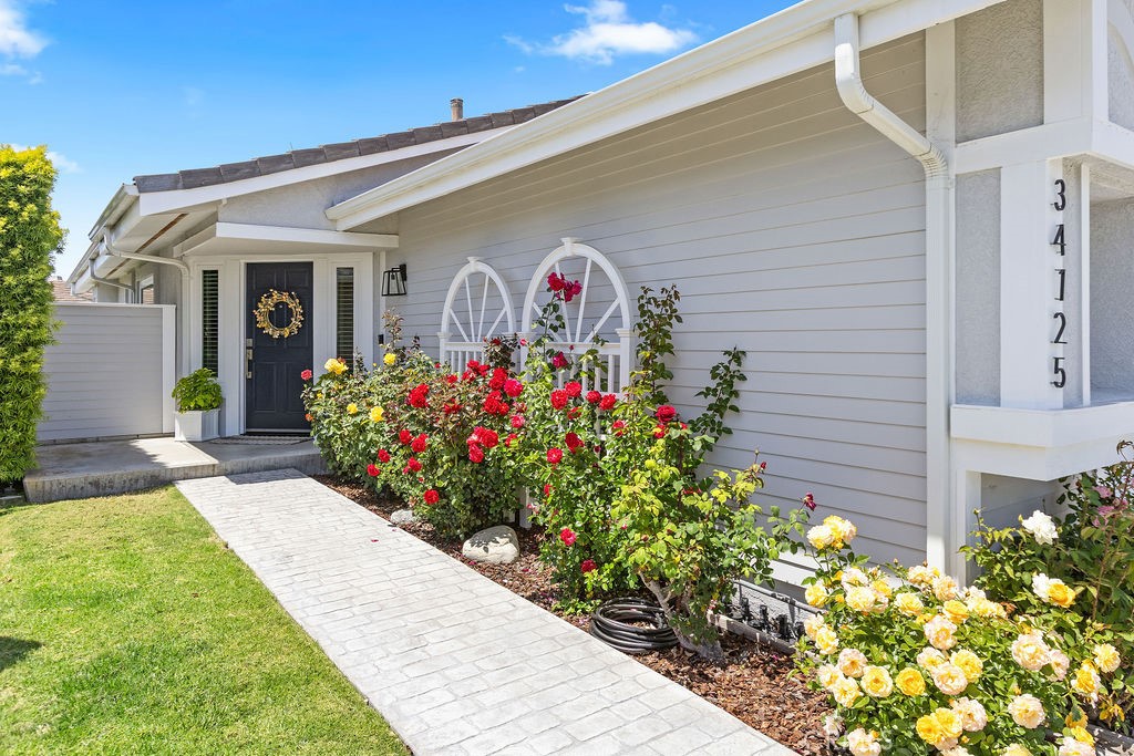 34125 Moongate Court