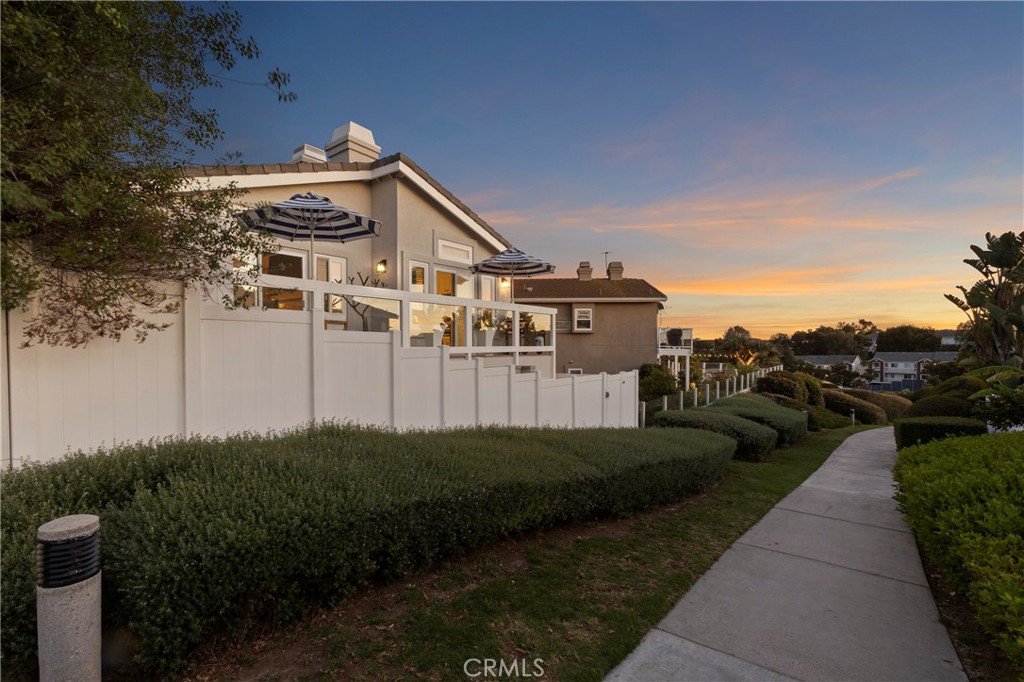 34125 Moongate Court