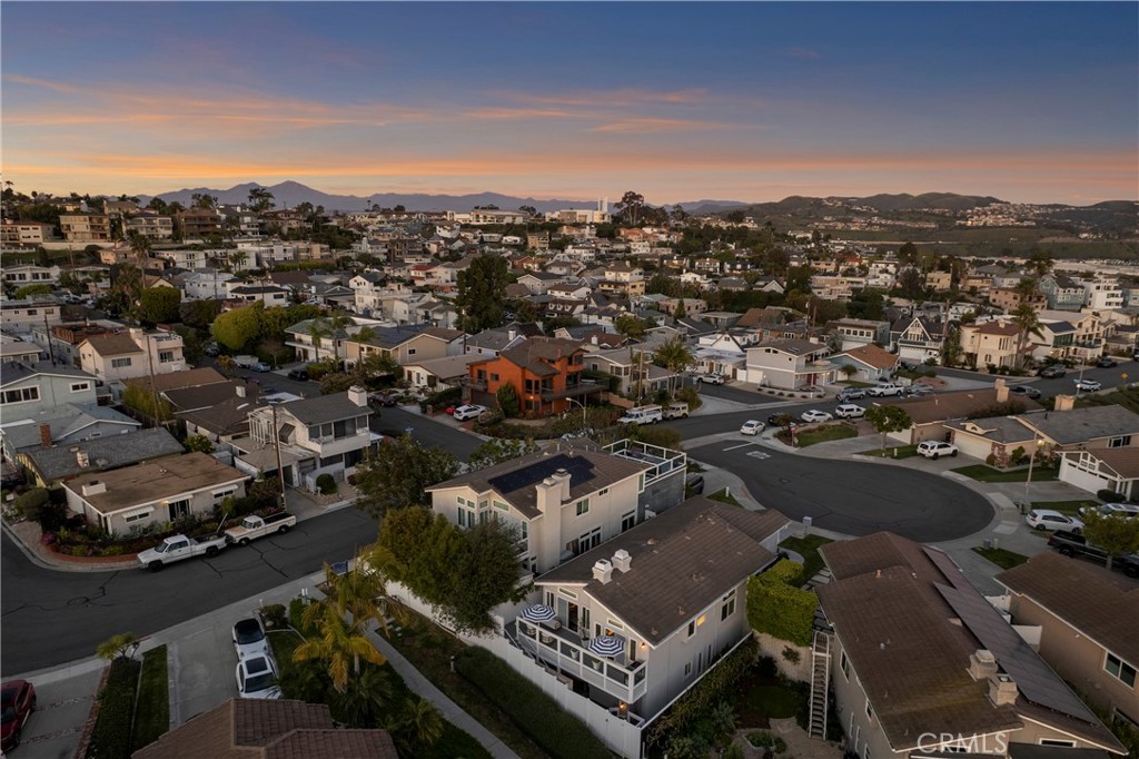 34125 Moongate Court